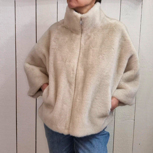Veste fausse fourrure